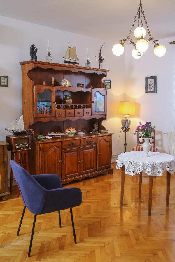 Artistic Summer House Marinovic With Garden&Bbq Supetar Exteriör bild